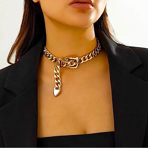 Gold Belt Buckle Design Exaggerated Oversized Chunky Choker - Picture 3 of 6